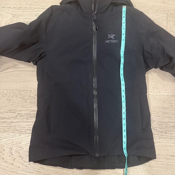 Arc'teryx Fission SV Winter Jacket - Picture 12 of 12